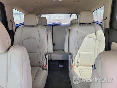 Zdjęcie 10 z 14 samochodu: 2019 BUICK ENCLAVE ESSENCE VIN:5GAERBKW9KJ202374 - miniatura