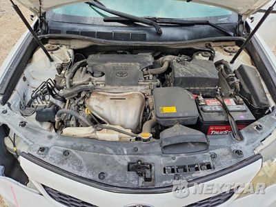 Zdjęcie 11 z 13 samochodu: 2014 TOYOTA CAMRY SE VIN:4T1BF1FK5EU353156 - miniatura