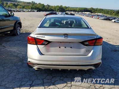 Zdjęcie 6 z 12 samochodu: 2019 NISSAN ALTIMA PLATINUM VIN:1N4BL4FWXKC133309 - miniatura