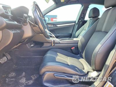 Zdjęcie 7 z 12 samochodu: 2019 HONDA CIVIC SPORT VIN:19XFC2F82KE009318 - miniatura