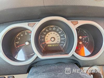 Zdjęcie 9 z 13 samochodu: 2003 TOYOTA 4RUNNER VIN:JTEZU14R738008074 - miniatura