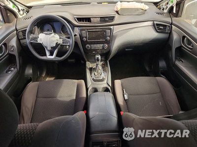 Zdjęcie 8 z 14 samochodu: 2019 NISSAN ROGUE SPORT S VIN:JN1BJ1CP2KW239587 - miniatura