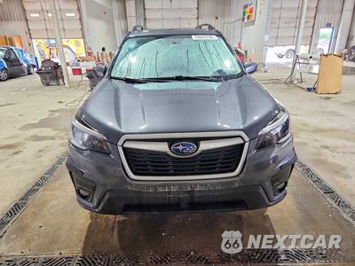 Piąte zdjęcie samochodu w środku: 2021 SUBARU FORESTER PREMIUM VIN:JF2SKAJC8MH513295 - miniatura