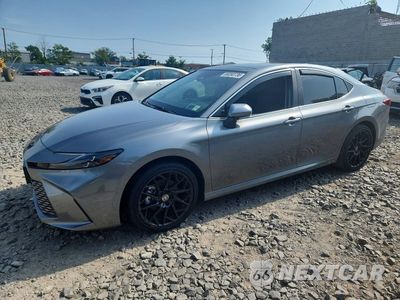 2026 TOYOTA CAMRY XLE 4T1DBADK5TU054982 - główne zdjęcie licytacji z USA - miniatura