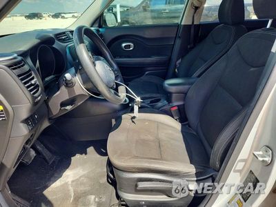 Zdjęcie 7 z 12 samochodu: 2014 KIA SOUL BASE VIN:KNDJN2A24E7722099 - miniatura