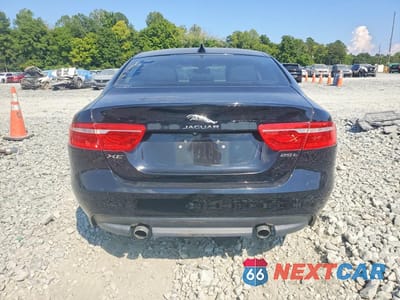 Zdjęcie 6 z 12 samochodu: 2019 JAGUAR XE VIN:SAJAR4FX2KCP43963 - miniatura