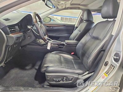 Zdjęcie 7 z 13 samochodu: 2014 LEXUS ES 350 VIN:JTHBK1GG6E2130967 - miniatura