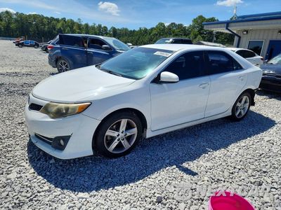 2014 TOYOTA CAMRY SE 4T1BF1FK0EU346423 - główne zdjęcie licytacji z USA - miniatura