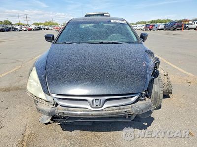 Piąte zdjęcie samochodu w środku: 2007 HONDA ACCORD EX VIN:1HGCM81747A000004 - miniatura