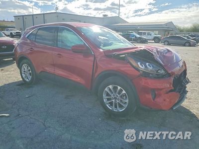 Czwarte zdjęcie samochodu z boku: 2020 FORD ESCAPE SE VIN:1FMCU0G66LUC58723 - miniatura