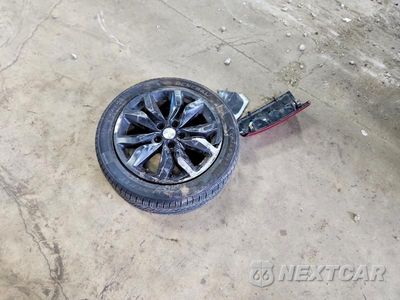 Zdjęcie 12 z 13 samochodu: 2017 CHEVROLET IMPALA LT VIN:1G1105S36HU190330 - miniatura