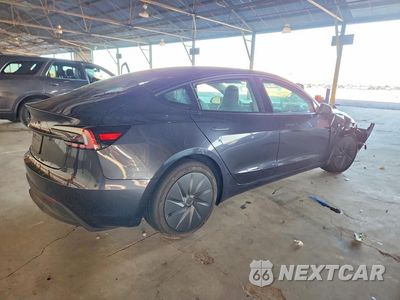 Trzecie zdjęcie samochodu z tyłu: 2025 TESLA MODEL 3 VIN:5YJ3E1EA9SF130952 - miniatura