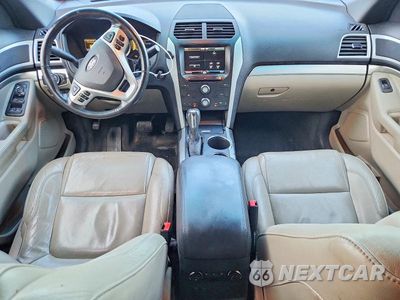 Zdjęcie 8 z 14 samochodu: 2013 FORD EXPLORER XLT VIN:1FM5K8D86DGC56084 - miniatura
