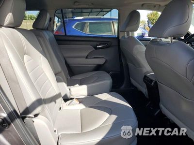 Zdjęcie 11 z 13 samochodu: 2022 TOYOTA HIGHLANDER HYBRID XLE VIN:5TDGARAH7NS515408 - miniatura