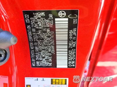 Zdjęcie 12 z 12 samochodu: 2022 TOYOTA PRIUS XLE VIN:JTDKAMFU3N3174710 - miniatura