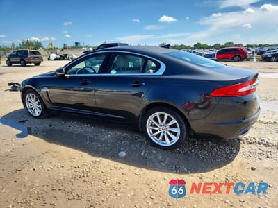 Drugie zdjęcie samochodu z przodu: 2015 JAGUAR XF 2.0T PREMIUM VIN:SAJWA0FS4FPU66886 - miniatura