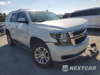 Czwarte zdjęcie samochodu z boku: 2017 CHEVROLET TAHOE C1500 LT VIN:1GNSCBKC3HR195657 - miniatura