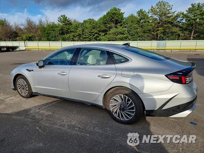 Drugie zdjęcie samochodu z przodu: 2025 HYUNDAI SONATA HYBRID SEL VIN:KMHL34JJ0SA129559 - miniatura