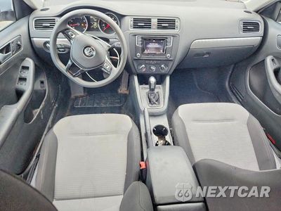 Zdjęcie 8 z 12 samochodu: 2017 VOLKSWAGEN JETTA S VIN:3VW2B7AJ6HM412190 - miniatura