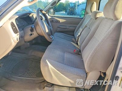 Zdjęcie 7 z 12 samochodu: 2005 TOYOTA TUNDRA BASE VIN:5TBJU321X5S454608 - miniatura