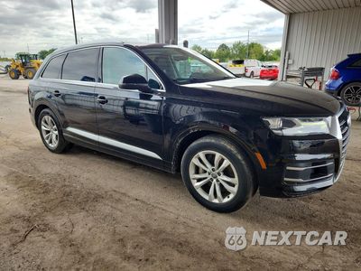 Czwarte zdjęcie samochodu z boku: 2018 AUDI Q7 PREMIUM PLUS VIN:WA1LAAF70JD024646 - miniatura
