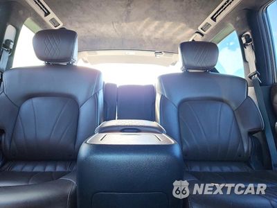 Zdjęcie 10 z 13 samochodu: 2017 INFINITI QX80 LIMITED VIN:JN8AZ2NE9H9152283 - miniatura