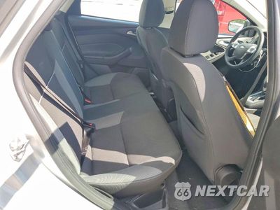 Zdjęcie 10 z 12 samochodu: 2014 FORD FOCUS SE VIN:1FADP3F2XEL449561 - miniatura