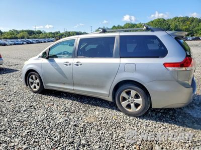 Drugie zdjęcie samochodu z przodu: 2012 TOYOTA SIENNA LE VIN:5TDKK3DC3CS233722 - miniatura