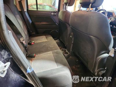 Zdjęcie 11 z 13 samochodu: 2011 JEEP PATRIOT SPORT VIN:1J4NF1GB9BD141978 - miniatura