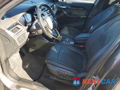 Zdjęcie 7 z 13 samochodu: 2018 BMW X1 SDRIVE28I VIN:WBXHU7C39J5L06627 - miniatura