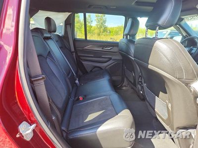 Zdjęcie 11 z 13 samochodu: 2024 JEEP GRAND CHEROKEE LAREDO VIN:1C4RJHAG5R8569861 - miniatura