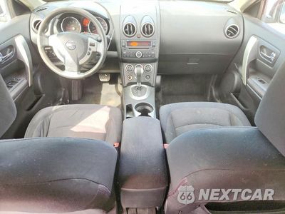 Zdjęcie 8 z 12 samochodu: 2010 NISSAN ROGUE S VIN:JN8AS5MV0AW117114 - miniatura