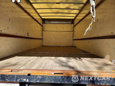 Zdjęcie 10 z 12 samochodu: 2012 FORD ECONOLINE E350 SUPER DUTY CUTAWAY VAN VIN:1FDWE3FS1CDA53823 - miniatura