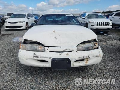Piąte zdjęcie samochodu w środku: 1994 FORD THUNDERBIRD LX VIN:1FALP62W3RH211226 - miniatura