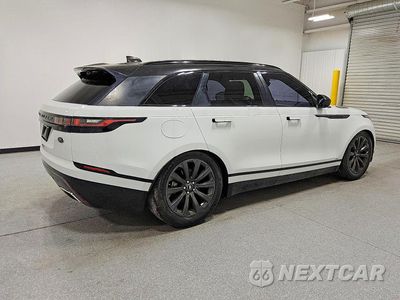 Trzecie zdjęcie samochodu z tyłu: 2018 LAND ROVER RANGE ROVER VELAR R-DYNAMIC SE VIN:SALYL2RV5JA752852 - miniatura