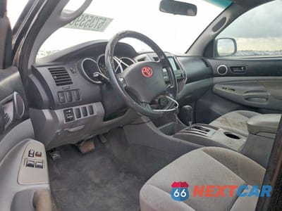 Zdjęcie 8 z 12 samochodu: 2008 TOYOTA TACOMA V6 VIN:5TEUU42N78Z591090 - miniatura