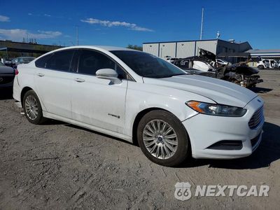 Czwarte zdjęcie samochodu z boku: 2013 FORD FUSION SE HYBRID VIN:3FA6P0LU6DR371387 - miniatura