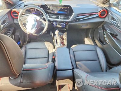 Zdjęcie 8 z 12 samochodu: 2025 CHEVROLET TRAX 2RS VIN:KL77LJEP3SC339268 - miniatura