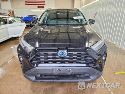 Piąte zdjęcie samochodu w środku: 2022 TOYOTA RAV4 XLE PREMIUM VIN:4T3B6RFV6NU103702 - miniatura