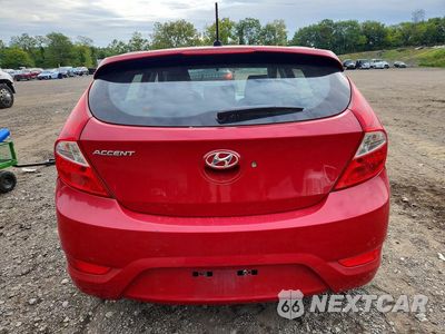 Zdjęcie 6 z 12 samochodu: 2013 HYUNDAI ACCENT SE VIN:KMHCU5AE8DU069585 - miniatura