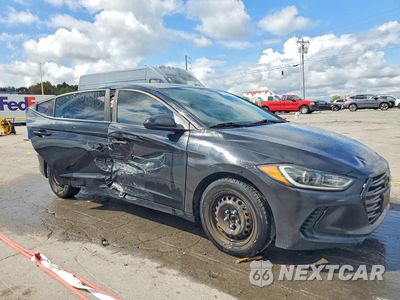 Czwarte zdjęcie samochodu z boku: 2017 HYUNDAI ELANTRA SE VIN:KMHD74LF9HU402104 - miniatura