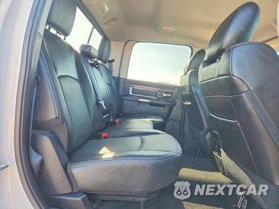 Zdjęcie 10 z 12 samochodu: 2016 RAM 1500 LARAMIE VIN:1C6RR6NMXGS362094 - miniatura