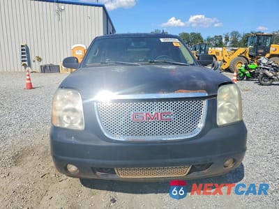 Piąte zdjęcie samochodu w środku: 2007 GMC YUKON DENALI VIN:1GKFK63807J140826 - miniatura
