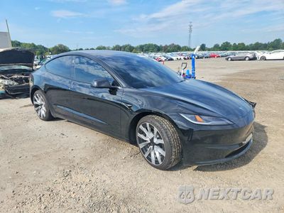 Czwarte zdjęcie samochodu z boku: 2025 TESLA MODEL 3 VIN:5YJ3E1EB1SF976064 - miniatura