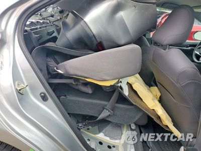 Zdjęcie 10 z 12 samochodu: 2020 TOYOTA CAMRY LE VIN:4T1C11AK2LU385263 - miniatura
