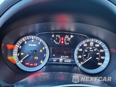 Zdjęcie 9 z 14 samochodu: 2015 NISSAN SENTRA SV VIN:3N1AB7AP2FY358012 - miniatura