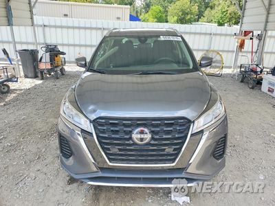 Piąte zdjęcie samochodu w środku: 2022 NISSAN KICKS SV VIN:3N1CP5CV7NL479009 - miniatura