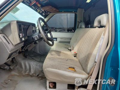 Zdjęcie 7 z 12 samochodu: 1994 CHEVROLET GMT-400 C1500 VIN:1GCDC14Z8RZ124887 - miniatura