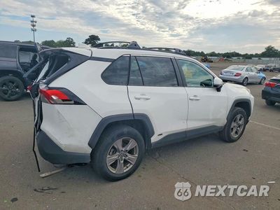 Trzecie zdjęcie samochodu z tyłu: 2025 TOYOTA RAV4 HYBRID XLE VIN:2T3RWRFV9SW272025 - miniatura