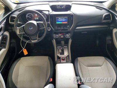 Zdjęcie 8 z 14 samochodu: 2023 SUBARU FORESTER PREMIUM VIN:JF2SKAEC3PH508102 - miniatura